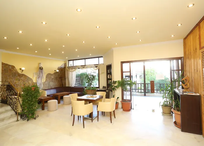 Отель Magdalena 2*