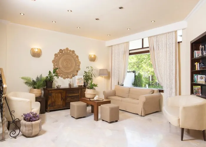 Magdalena 2* Пефкохори